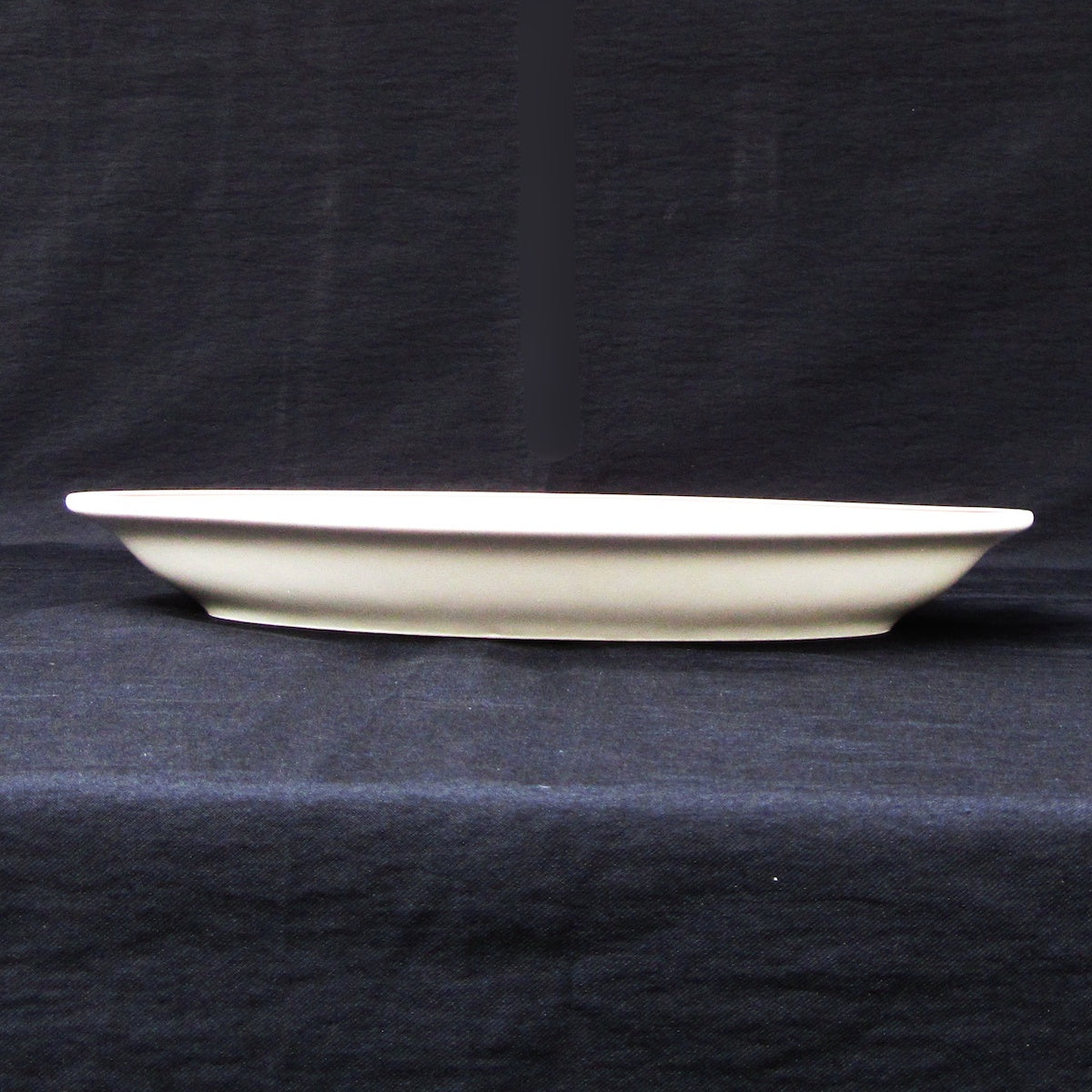 <独占販売> Saturnia(サタルニア) ミラノロッソ レッド ライン オーバルプレート32cm