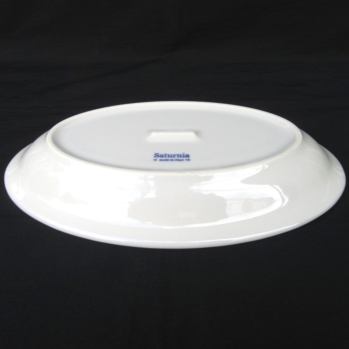 <独占販売> Saturnia(サタルニア) ミラノロッソ レッド ライン オーバルプレート32cm