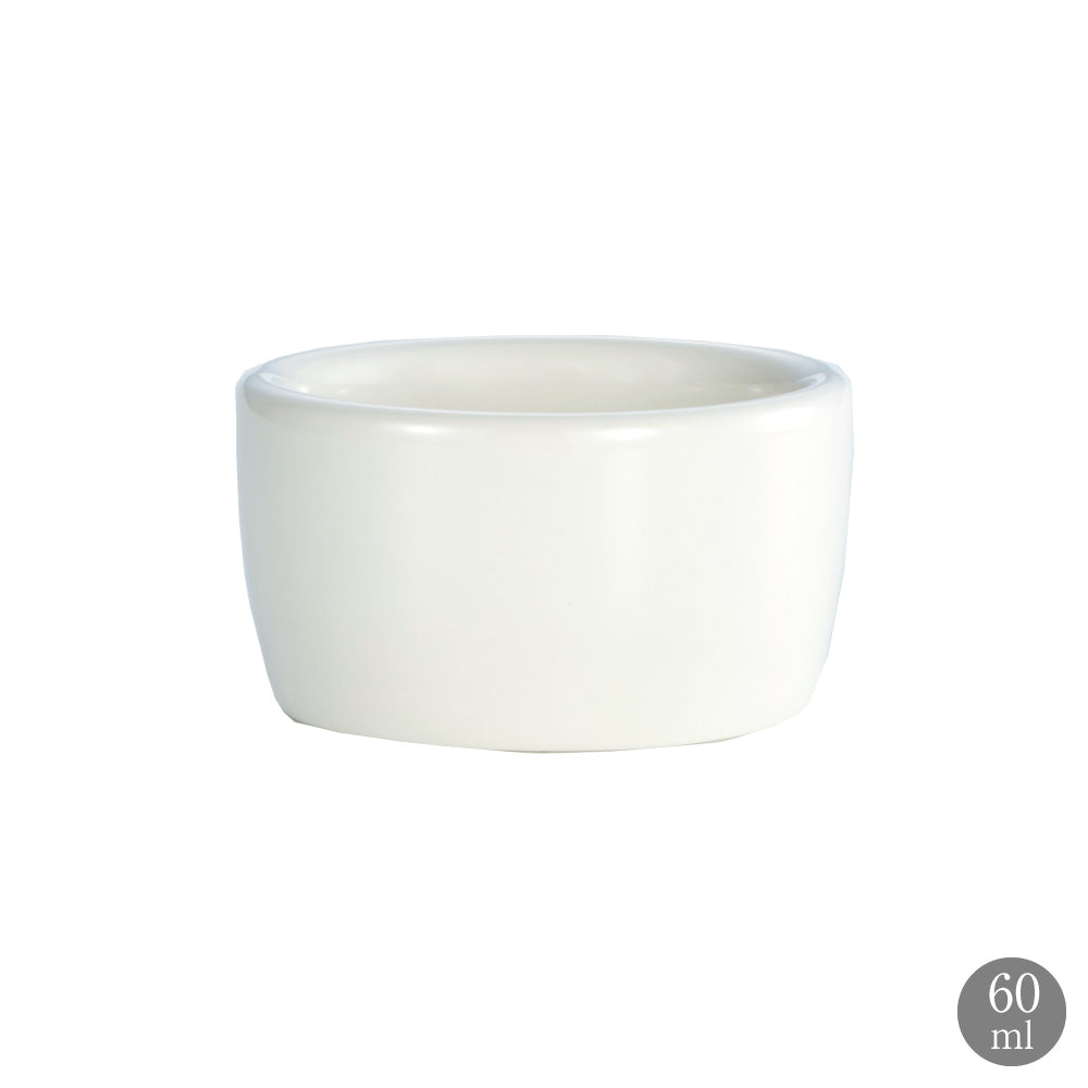 Tuxton Eggshell ココット