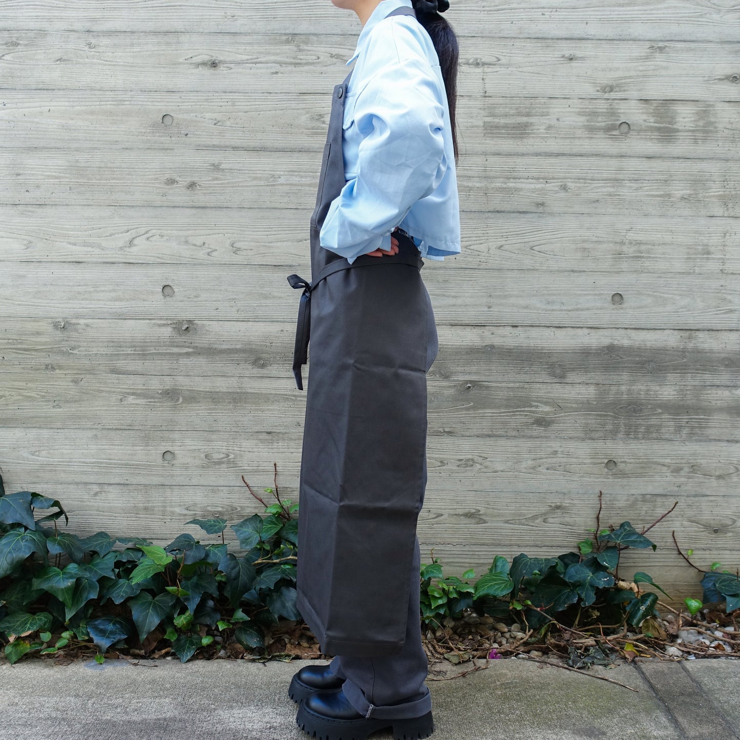 El transwaal／エル・トランスバル エプロン プレーン Long 【グレー】