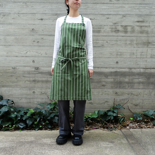 El transwaal／エル・トランスバル エプロン ストライプ Short 【オリーブ】